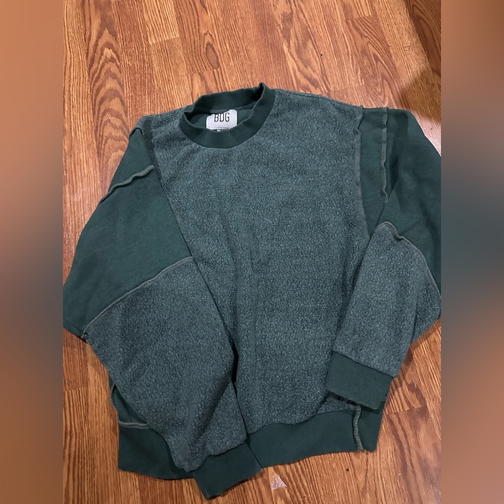 Women’s small BDG sweatshirt